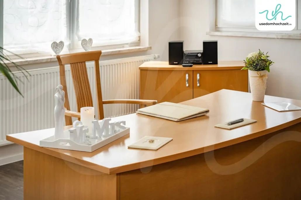 Standesamt Koserow Trauraum Tisch