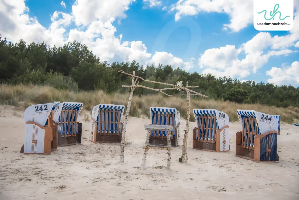 Freie Trauung am Strand Strandkörbe